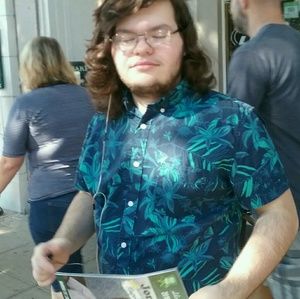 Meet your Posher, Nicholas